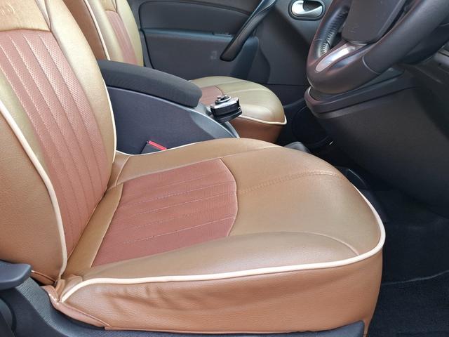 カングー ゼン　禁煙車　６速ＡＴ　ＹＡＫＩＭＡルーフレール　ＣＡＢＡＮＡシートカバー　後席モニター　ＨＤＤナビ　フルセグＴＶ　バックカメラ　Ｂｌｕｅｔｏｏｔｈ　ＥＴＣ　オートライト　クルーズコントロール　キーレス（9枚目）