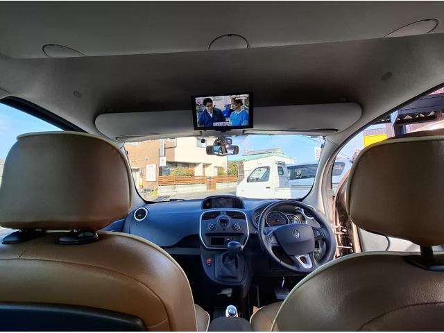 カングー ゼン　禁煙車　６速ＡＴ　ＹＡＫＩＭＡルーフレール　ＣＡＢＡＮＡシートカバー　後席モニター　ＨＤＤナビ　フルセグＴＶ　バックカメラ　Ｂｌｕｅｔｏｏｔｈ　ＥＴＣ　オートライト　クルーズコントロール　キーレス（10枚目）