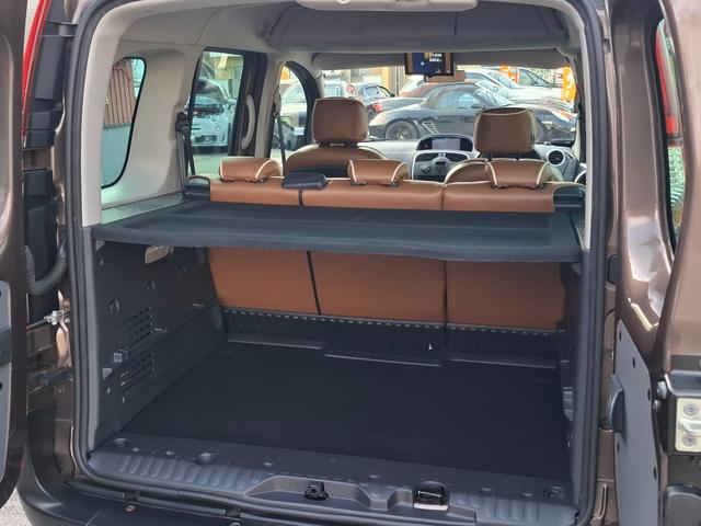 カングー ゼン　禁煙車　６速ＡＴ　ＹＡＫＩＭＡルーフレール　ＣＡＢＡＮＡシートカバー　後席モニター　ＨＤＤナビ　フルセグＴＶ　バックカメラ　Ｂｌｕｅｔｏｏｔｈ　ＥＴＣ　オートライト　クルーズコントロール　キーレス（38枚目）