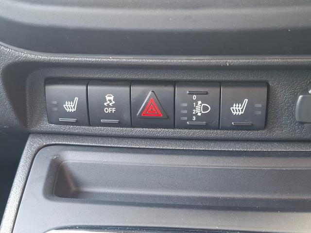 ジープ・コンパス リミテッド 新車ワンオーナー 禁煙車 電動サンルーフ 黒レザーシート シートヒーター BOTONプレミアムサウンド HDDナビ フルセグTV Bluetooth ETC 電格ミラー クルーズコントロール キーレス(15枚目)