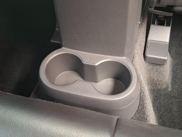 ジープ・コンパス リミテッド 新車ワンオーナー 禁煙車 電動サンルーフ 黒レザーシート シートヒーター BOTONプレミアムサウンド HDDナビ フルセグTV Bluetooth ETC 電格ミラー クルーズコントロール キーレス(35枚目)