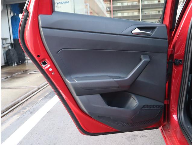 ポロ ＴＳＩアクティブ　■デジタルメーター■ＬＥＤヘッドライト■同一車線内全車速運転支援「トラベルアシスト」■バックカメラ＋前後パーキングセンサー■アップルカープレイ■アンドロイドオート■ドライブレコーダー■認定中古車（33枚目）