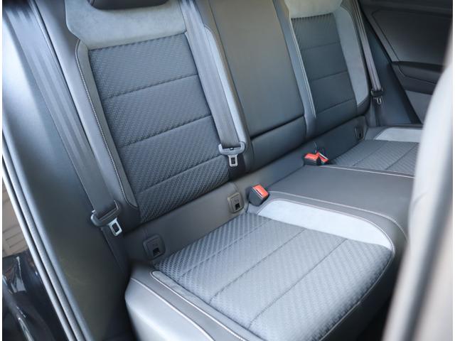 T-ロック TDI Rライン ■DCCパッケージ■LEDヘッドライト■デジタルメーター■ブラインドスポットアシスト■レーンキープアシスト■ACC■電動テールゲート■アップルカープレイ■アンドロイドオート■ドラレコ■認定中古車(40枚目)