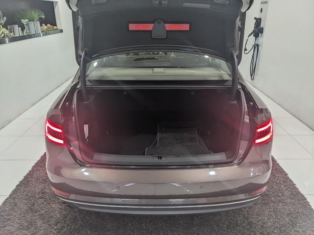 AUDI A4 1.4TFSI SPORT