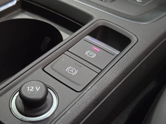 Q3スポーツバック 35TFSI Sライン 新車保証継承付 パーシャルレザー シートヒーター 電動シート MMIナビゲーション バーチャルCP ACC レーンアシスト 電動テールゲート LEDヘッドライト オートハイビーム カープレイ(42枚目)