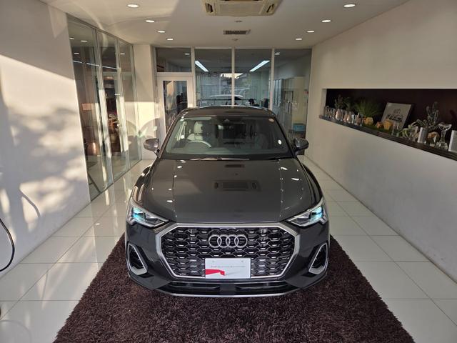 Q3スポーツバック 35TFSI Sライン 新車保証継承付 パーシャルレザー シートヒーター 電動シート MMIナビゲーション バーチャルCP ACC レーンアシスト 電動テールゲート LEDヘッドライト オートハイビーム カープレイ(59枚目)