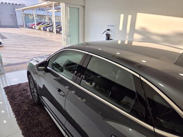 Q3スポーツバック 35TFSI Sライン 新車保証継承付 パーシャルレザー シートヒーター 電動シート MMIナビゲーション バーチャルCP ACC レーンアシスト 電動テールゲート LEDヘッドライト オートハイビーム カープレイ(66枚目)