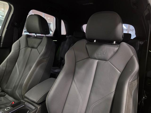 Q3 35TFSI Sライン ACC レーンアシスト カープレイ LEDヘッドライト オートハイビームアシスト パワーシート パーシャルレザー 電動テールゲート TVチューナー マルチカラーアンビエントライト 禁煙車 1オーナー(25枚目)