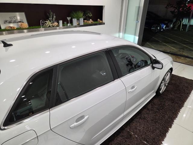 S3 スポーツバック 290馬力380Nm 0-100km4.8秒 ファインナッパレザ- マトリクスLEDヘッドライト カラードブレーキキャリパー(レッド) TVチューナー CD DVD カープレイ 点検記録簿 禁煙車(14枚目)