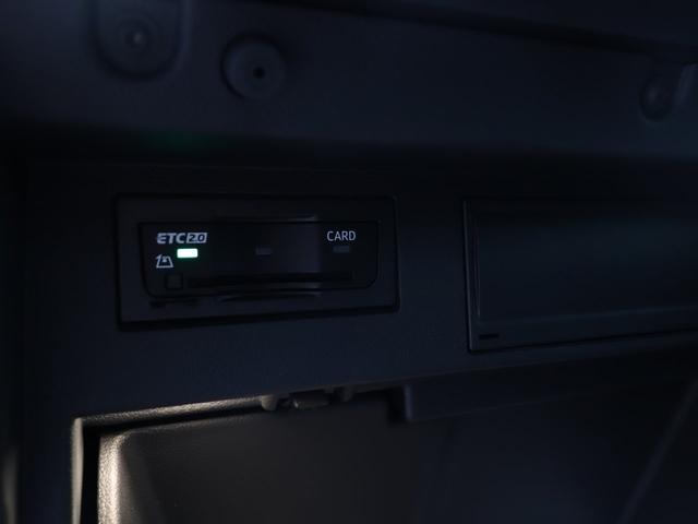 ���̃X�^�b�t���N���[�j���O���s���A�������̍����ԓ��ł��B