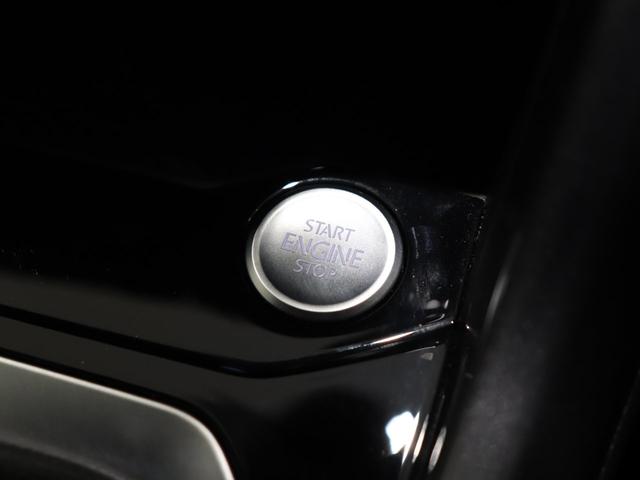 �s�o�b�e���[�t�Ɋւ��܂��āA�����̗������Q�N�ȏ�O�̂��̂͌��������Ă̂��n���ł��B�܂��A�o�b�e���[�̕ۏ؂��Q�N�܂��͂T�O�C�O�O�O�����ƈ��S�ł��B