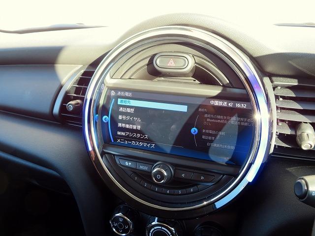 ヴィクトリア LEDヘッドライト 15AW 純正ナビ iDriveナビ 社外ETC 認定中古車(35枚目)