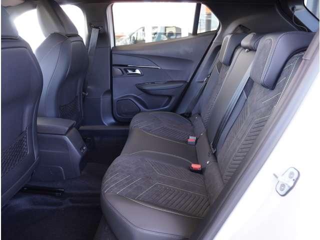 ２００８ ＧＴ　ブルーＨＤｉ　認定中古車　全方位カメラ　障害物センサー　パドルシフト　アダプティブクルーズコントロール　シートヒーター　ブラインドスポットモニター　電動パーキングブレーキ　ワイヤレス充電　プッシュスタート　ＵＳＢ（64枚目）
