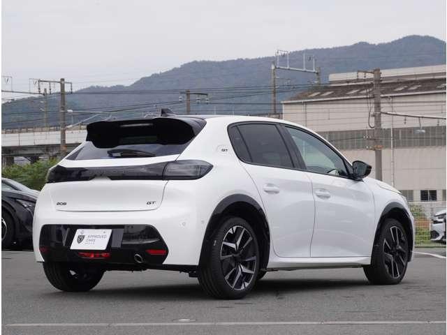 208 GT バックカメラ 障害物センサー パドルシフト アダプティブクルーズコントロール 電動パーキングブレーキ ブラインドスポットモニター 電動パーキングブレーキ ワイヤレス充電 プッシュスタート スマートキー(15枚目)