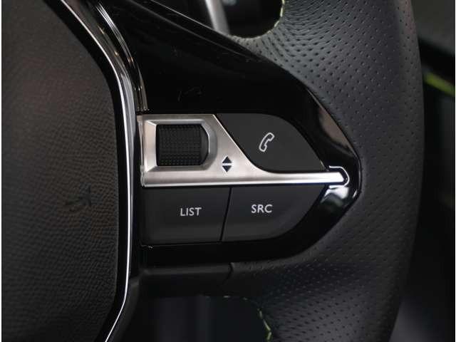 208 GT バックカメラ 障害物センサー パドルシフト アダプティブクルーズコントロール 電動パーキングブレーキ ブラインドスポットモニター 電動パーキングブレーキ ワイヤレス充電 プッシュスタート スマートキー(39枚目)