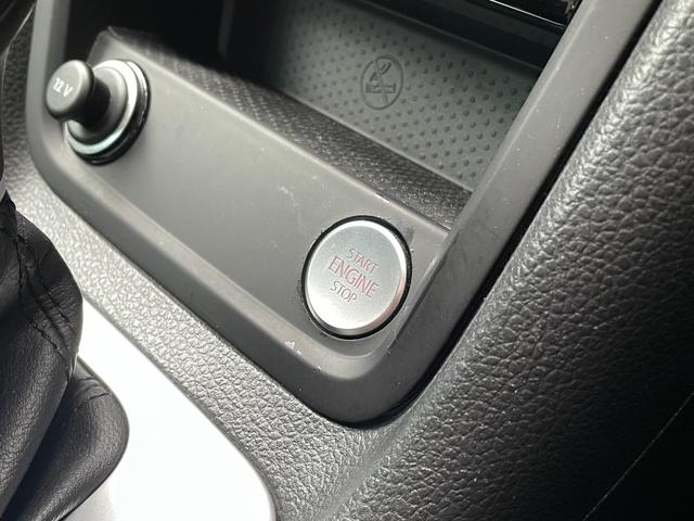 グレンツェン2 禁煙車 ディーラー下取車 7人乗りミニバン 両側電動スライドドア 社外ナビゲーション リヤカメラ クルーズコントロール パワーバックドア ツインチャージャーエンジン(39枚目)