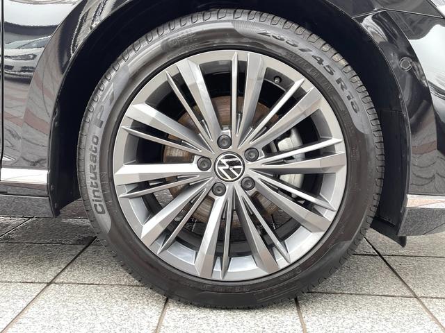 TSIエレガンスアドバンス 元デモカー 新車保証継承 ディスカバープロ LEDヘッドライト アダプティブクルーズコントロール サイドアシスト レーンキープ機能 カープレイ対応 レザーシート シートヒーター シートベンチレーション(9枚目)
