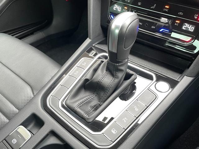 TSIエレガンスアドバンス 元デモカー 新車保証継承 ディスカバープロ LEDヘッドライト アダプティブクルーズコントロール サイドアシスト レーンキープ機能 カープレイ対応 レザーシート シートヒーター シートベンチレーション(54枚目)