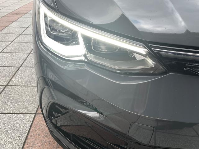 ゴルフ ｅＴＳＩ　Ｒライン　認定中古車　禁煙車　マイルドハイブリッド　ディスカバープロ　デジタルメーター　シートヒーター　ステアリングヒーター　ＩＱライト　アンビエントライト　カープレイ対応　ブルートゥース　ＥＴＣ２．０（14枚目）