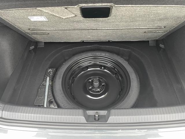 ゴルフ ｅＴＳＩ　Ｒライン　認定中古車　禁煙車　マイルドハイブリッド　ディスカバープロ　デジタルメーター　シートヒーター　ステアリングヒーター　ＩＱライト　アンビエントライト　カープレイ対応　ブルートゥース　ＥＴＣ２．０（68枚目）