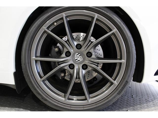 ９１１ ９１１カレラＴ　リアシート　スポーツクロノＰＫＧ　スポーツエグゾースト　ＰＡＳＭ　ＰＣＭ　ＰＤＬＳ　ＧＴスポーツステアリング　カレラＴインテリアＰＫＧ　シートＨ　２０ＡＷ　Ｐセンサー　Ｐシート（7枚目）