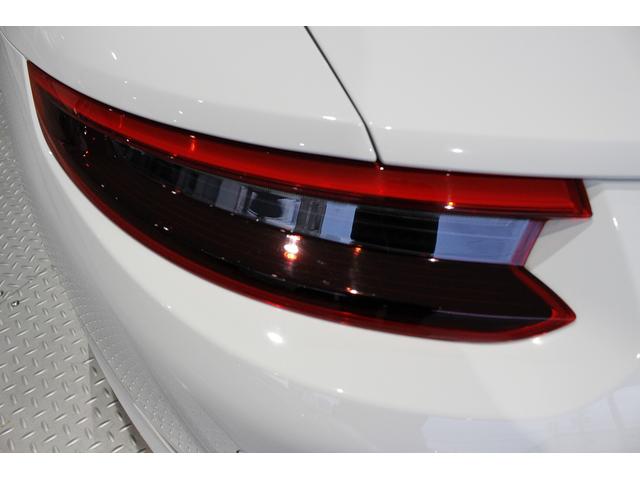 ９１１ ９１１カレラＴ　リアシート　スポーツクロノＰＫＧ　スポーツエグゾースト　ＰＡＳＭ　ＰＣＭ　ＰＤＬＳ　ＧＴスポーツステアリング　カレラＴインテリアＰＫＧ　シートＨ　２０ＡＷ　Ｐセンサー　Ｐシート（13枚目）