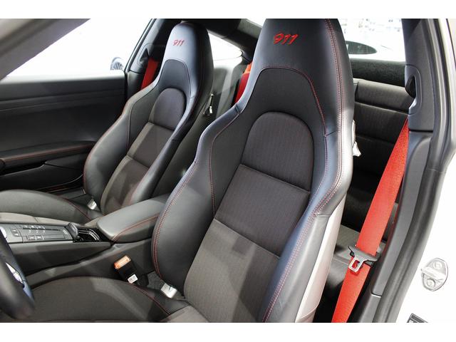 ９１１ ９１１カレラＴ　リアシート　スポーツクロノＰＫＧ　スポーツエグゾースト　ＰＡＳＭ　ＰＣＭ　ＰＤＬＳ　ＧＴスポーツステアリング　カレラＴインテリアＰＫＧ　シートＨ　２０ＡＷ　Ｐセンサー　Ｐシート（17枚目）