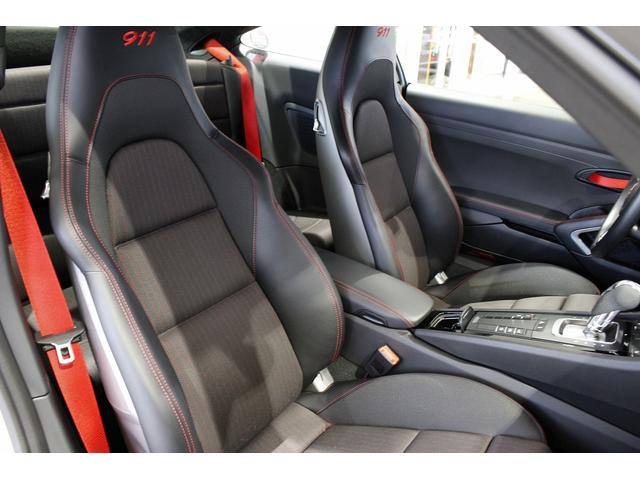 ９１１ ９１１カレラＴ　リアシート　スポーツクロノＰＫＧ　スポーツエグゾースト　ＰＡＳＭ　ＰＣＭ　ＰＤＬＳ　ＧＴスポーツステアリング　カレラＴインテリアＰＫＧ　シートＨ　２０ＡＷ　Ｐセンサー　Ｐシート（19枚目）