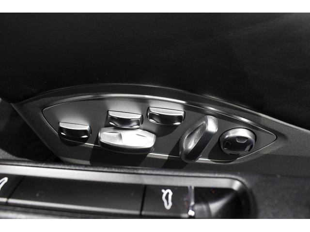 ９１１ ９１１カレラＴ　リアシート　スポーツクロノＰＫＧ　スポーツエグゾースト　ＰＡＳＭ　ＰＣＭ　ＰＤＬＳ　ＧＴスポーツステアリング　カレラＴインテリアＰＫＧ　シートＨ　２０ＡＷ　Ｐセンサー　Ｐシート（35枚目）