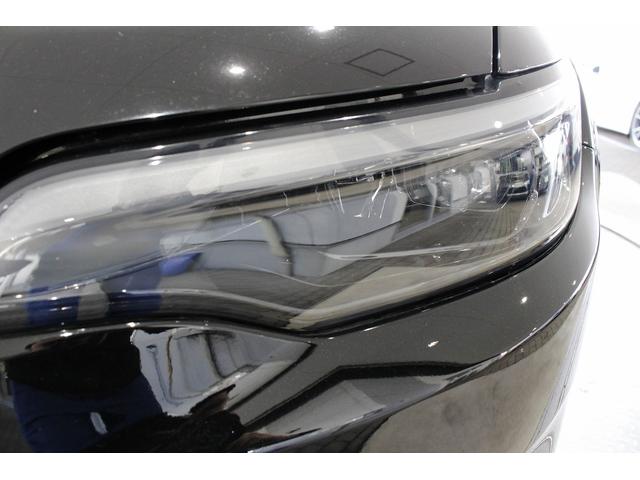 ジープ・チェロキー リミテッド　黒革シート　ＡＣＣ　ＢＳＭ　ＬＫＡ　シートＨ　シートエアコン　ナビＴＶ　ブラック１８ＡＷ　赤キャリパー　Ｐゲート　Ｐシート（5枚目）