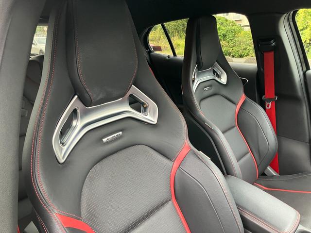 GLAクラス GLA45 AMG 4マチック エディション1 4WD ETC クリアランスソナー オートクルーズコントロール パワーシート ターボ ナビ TV オートライト HID 電動リアゲート アルミホイール キーレスエントリー 電動格納ミラー(5枚目)