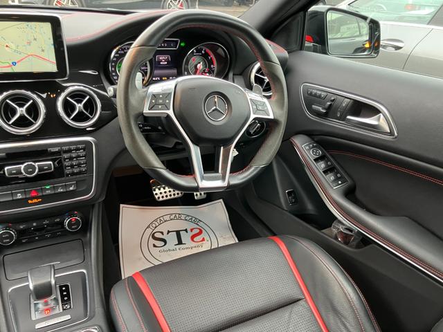 GLAクラス GLA45 AMG 4マチック エディション1 4WD ETC クリアランスソナー オートクルーズコントロール パワーシート ターボ ナビ TV オートライト HID 電動リアゲート アルミホイール キーレスエントリー 電動格納ミラー(8枚目)