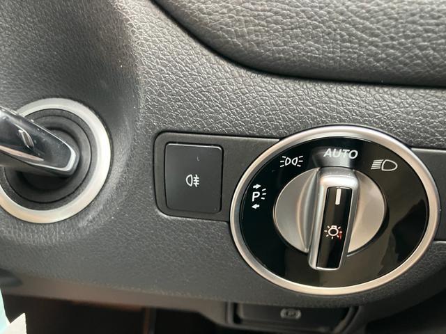 GLAクラス GLA45 AMG 4マチック エディション1 4WD ETC クリアランスソナー オートクルーズコントロール パワーシート ターボ ナビ TV オートライト HID 電動リアゲート アルミホイール キーレスエントリー 電動格納ミラー(17枚目)