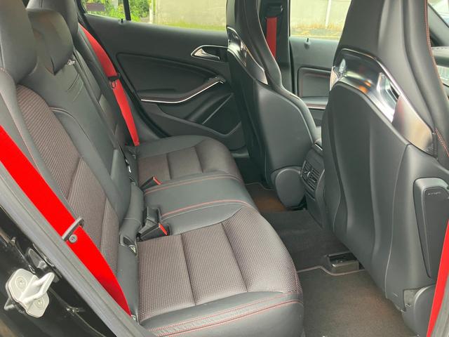 GLAクラス GLA45 AMG 4マチック エディション1 4WD ETC クリアランスソナー オートクルーズコントロール パワーシート ターボ ナビ TV オートライト HID 電動リアゲート アルミホイール キーレスエントリー 電動格納ミラー(67枚目)