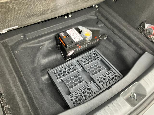 GLAクラス GLA45 AMG 4マチック エディション1 4WD ETC クリアランスソナー オートクルーズコントロール パワーシート ターボ ナビ TV オートライト HID 電動リアゲート アルミホイール キーレスエントリー 電動格納ミラー(76枚目)