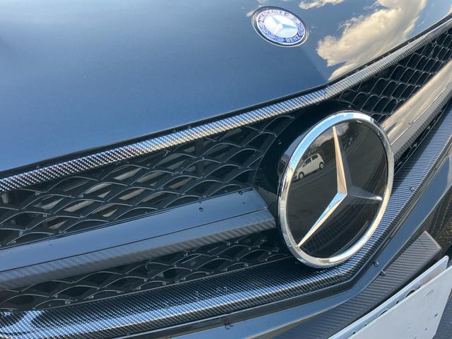 Cクラス C63 AMGクーペ パフォーマンスパッケージ 車高調ローダウン 社外エアロ 可変中間マフラー 純正ナビ フルセグTV バックカメラ ヒーター付電動シート キセノンヘッドライト ETC 19インチアルミホイール 禁煙車(46枚目)