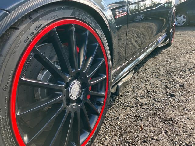 Cクラス C63 AMGクーペ パフォーマンスパッケージ 車高調ローダウン 社外エアロ 可変中間マフラー 純正ナビ フルセグTV バックカメラ ヒーター付電動シート キセノンヘッドライト ETC 19インチアルミホイール 禁煙車(62枚目)