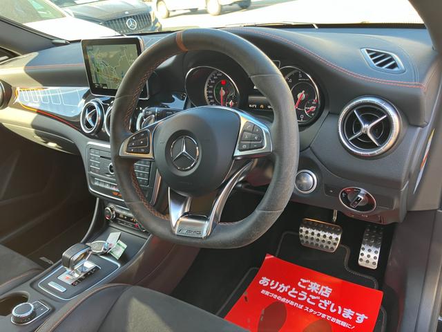 CLAクラス シューティングブレーク CLA45 4MシュティングブレクオレンジアートED 限定車 4WD パノラマスライディングルーフ AMGパフォーマンスシート 専用AMG19インチアルミホイール キセノンヘッドライト バックカメラ ナビTV 電動リアゲート 禁煙車(8枚目)