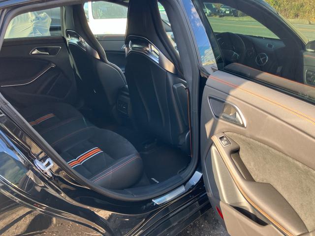 CLAクラス シューティングブレーク CLA45 4MシュティングブレクオレンジアートED 限定車 4WD パノラマスライディングルーフ AMGパフォーマンスシート 専用AMG19インチアルミホイール キセノンヘッドライト バックカメラ ナビTV 電動リアゲート 禁煙車(39枚目)