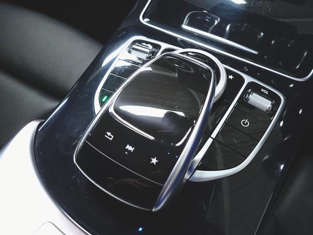 Cクラス C180 ローレウスエディション レーダーセーフティーパッケージ Bluetooth接続 CD DVD再生 ETC LEDヘッドライト TV アイドリングストップ クルーズコントロール コネクテッド機能 シートヒーター トランクスルー(19枚目)