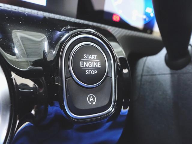 Aクラスセダン A180 スタイル セダン AMGライン レーダーセーフティーパッケージ ナビゲーションパッケージ Bluetooth接続 ETC LEDヘッドライト TV アイドリングストップ クルーズコントロール コネクテッド機能 シートヒーター(15枚目)