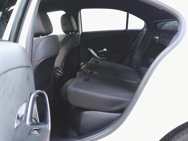 Aクラスセダン A180 スタイル セダン AMGライン レーダーセーフティーパッケージ ナビゲーションパッケージ Bluetooth接続 ETC LEDヘッドライト TV アイドリングストップ クルーズコントロール コネクテッド機能 シートヒーター(29枚目)