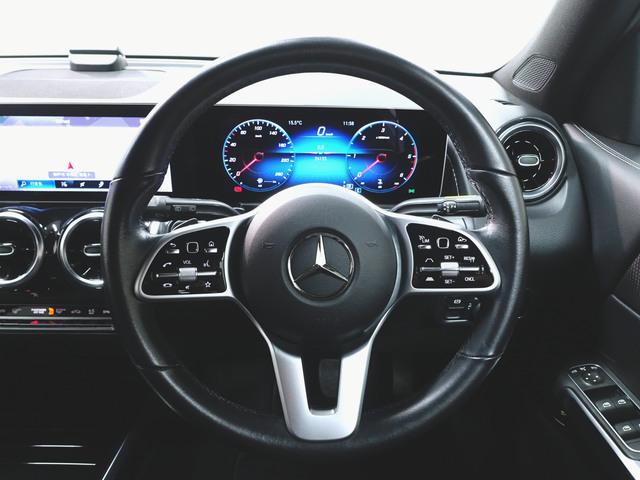 GLB GLB200 d ナビゲーションパッケージ 3列シート Bluetooth接続 ETC LEDヘッドライト TV アイドリングストップ クルーズコントロール コネクテッド機能 サイドカメラ サンルーフ・ガラスルーフ(13枚目)