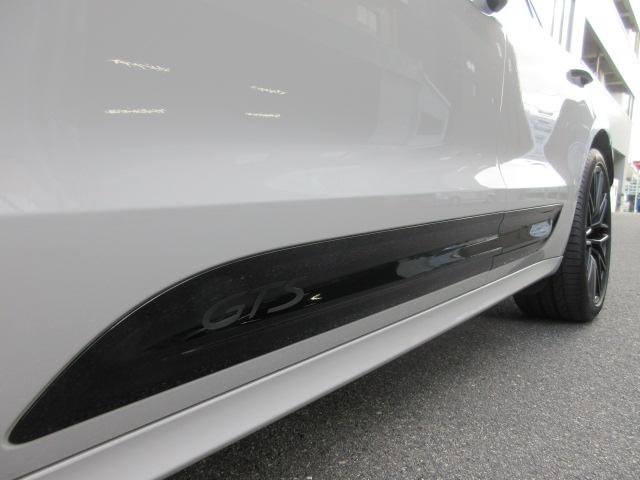 マカン マカンGTS ディーラー車 禁煙車 パノラマルーフ フルレザーインテリア カーボンパッケージ シートベンチレーター(12枚目)