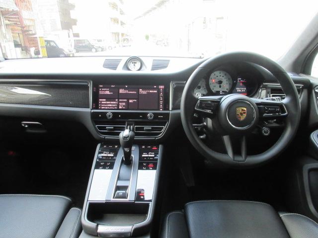 マカン マカンGTS ディーラー車 禁煙車 パノラマルーフ フルレザーインテリア カーボンパッケージ シートベンチレーター(17枚目)