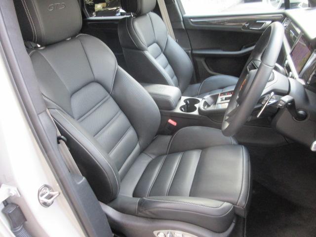 マカン マカンGTS ディーラー車 禁煙車 パノラマルーフ フルレザーインテリア カーボンパッケージ シートベンチレーター(22枚目)