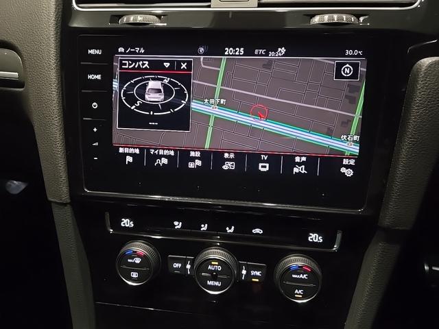 ゴルフＧＴＩ ベースグレード　認定中古車　Ｃａｒｐｌａｙ対応純正ナビ　地デジ　ＣＤ／ＤＶＤ　エンブレム内蔵バックカメラ　ＥＴＣ２．０　ＡＣＣ　前後パークセンサー　シーケンシャルウィンカー（6枚目）