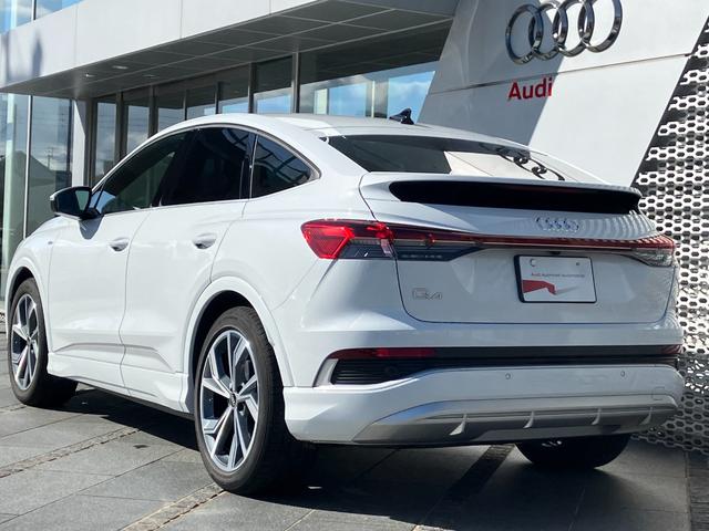 Q4スポーツバック e-トロン 40e-トロン Sライン 純正ナビゲーション バーチャルコックピット アダプティブクルーズ ブラインドスポットモニター サラウンドビューモニター シートヒーター Android Auto Apple Carplay(5枚目)