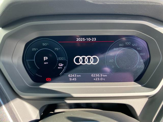 Q4スポーツバック e-トロン 40e-トロン Sライン 純正ナビゲーション バーチャルコックピット アダプティブクルーズ ブラインドスポットモニター サラウンドビューモニター シートヒーター Android Auto Apple Carplay(16枚目)