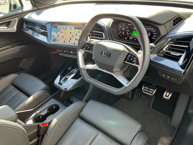 Q4スポーツバック e-トロン 40e-トロン Sライン 純正ナビゲーション バーチャルコックピット アダプティブクルーズ ブラインドスポットモニター サラウンドビューモニター シートヒーター Android Auto Apple Carplay(46枚目)